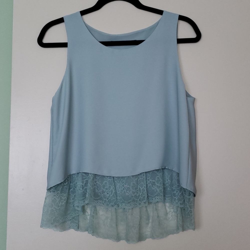 Zara - Sleeveless blouse, lacey bottom peekout hem
